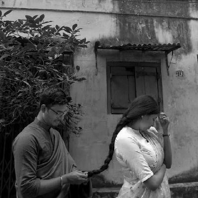 Rural_Hindi's profile picture. Engineer by profession..! If 'Hey Jude' is one of your favorite song, then you are already my best friend. #Twitter & #Autobiography_lover.