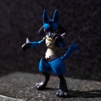 ひびきといいます。 ネタ系好き。カメラマン。 写真にコメント・RTしてくれると喜びます。Insutagram:hibiki524