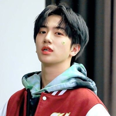 Akun fangurl💅🏻
Terdeteksi Muland yang suka oleng🫠
f21🌸
24/7🍅
01L🐣