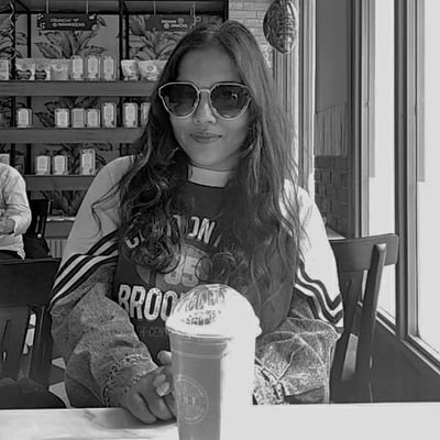 ManalSiddiqui15's profile picture. just a metaphor 🎀