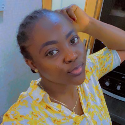 Bidexcali's profile picture. I'm the black lady next door.