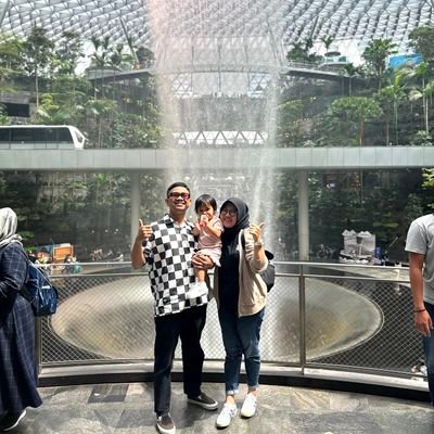 amelianucifera's profile picture. Cat Addict