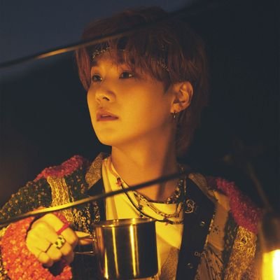 ⁱᶠ ᵗʰᵉ ˢᵗᵃʳˢ ᵃʳᵉ ʰⁱᵈᵈᵉⁿ, ʷᵉ'ˡˡ ˡᵉᵗ ᵐᵒᵒⁿˡⁱᵍʰᵗ ᵍᵘⁱᵈᵉ ᵘˢ. ⁱᶠ ᵉᵛᵉⁿ ᵗʰᵉ ᵐᵒᵒⁿ ⁱˢ ᵈᵃʳᵏ, ˡᵉᵗ ᵒᵘʳ ᶠᵃᶜᵉˢ ᵇᵉ ᵗʰᵉ ˡⁱᵍʰᵗ ᵗʰᵃᵗ ʰᵉˡᵖˢ ᵘˢ ᶠⁱⁿᵈ ᵒᵘʳ ʷᵃʸ. -ʳᵐ | ᵗᵉᵃᵐ ᵈᵃˡᵈᵃˡ😔✊