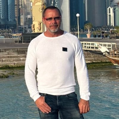 roger4freedom's profile picture. They say you can’t by happiness, well, try a good red-vine🍷and a steak 🥩