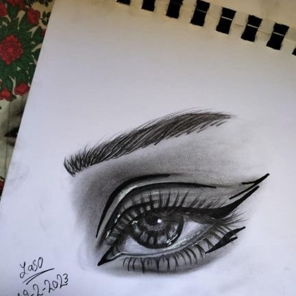 مش لازم يقولك بحبك ع فكرة..