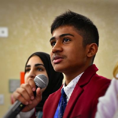 YCDSB Senior Student Trustee
All opinions are my own
fundraising for the Canadian Cancer Society: https://t.co/Lhr4Bq41k2