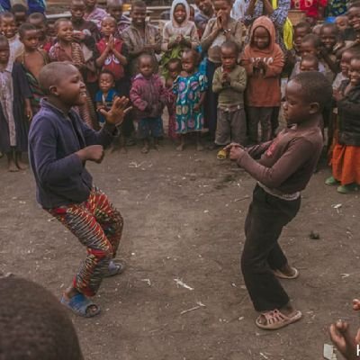 KaribuAction's profile picture. Venir en aide aux plus démunis.