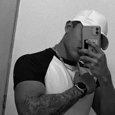 omarlozz13's profile picture. ❤️🇲🇽❤️