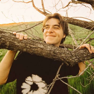 ryankeefetv's profile picture. 