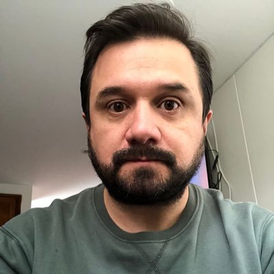 Periodista. Amigo de SUS amigos. Alérgico a los panqueques #ElQueSigue… En Instagram: @cmejia_26