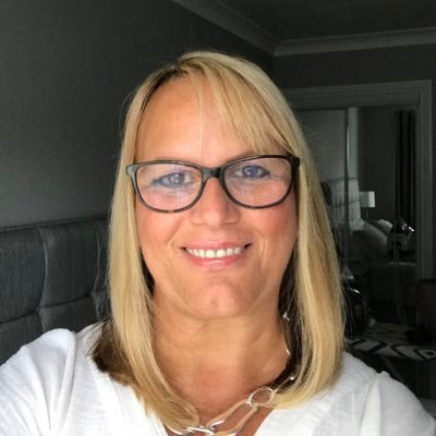 AngeLittle71's profile picture. 