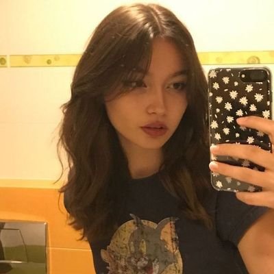 Mimi_Klien1's profile picture. I Can Beat My Fear With Your Imaginative Minds. 

Twitch Artist | Animator | Traveller✈️

#nofearklien #gfxvisual #lovetogrow