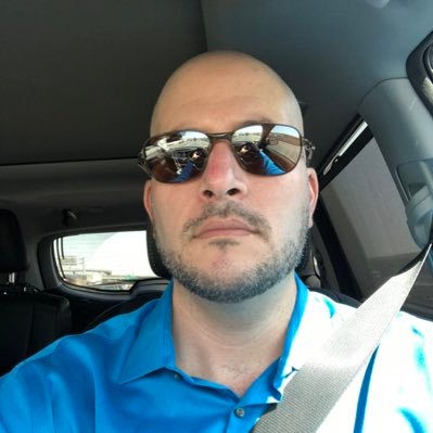 Z_aviour's profile picture. “ People are as happy as they decide to be -Abraham Lincoln-