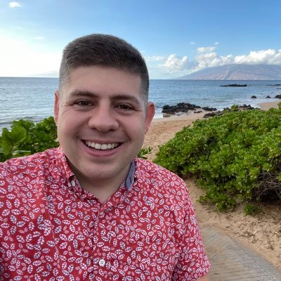 📍Washington, D.C. 📺 TV News Producer ✈️ Frequent Traveler 🐈 Cat Dad 🎭 Theatre Fanatic 🏳️🌈 Rainbow Mafia ❌ Not afraid to use the block button