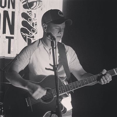 BraschBobby's profile picture. 