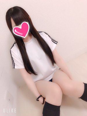 20代前半💛エッチなつぶやき多め♡性格はM系です。