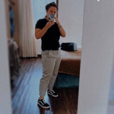LernnJergii27's profile picture. Respect for my time, respect for my space, respect for my energy ~