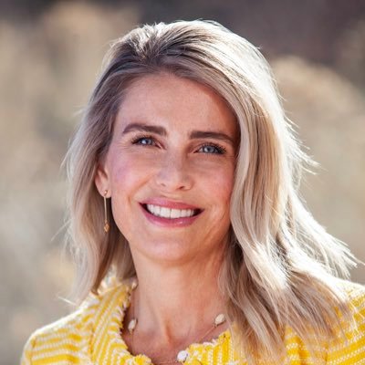 joni99734178's profile picture. Big smile, positive outlook and sense of adventure