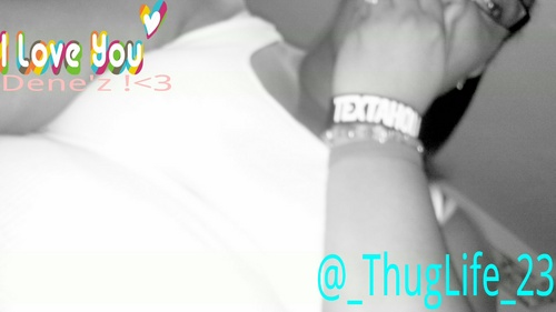 #TeamFollowBack#Team Gemini#TeamBitch is yhu madd..oh -__- i don give a fuck#TEAMDON'TRIP !! Bitch Its Me#TeamPretty!#TeamRandomAF_!#Mention for a follow back!