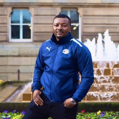 🥇Award nominated Youth Worker | Top 5 black influential in #Bolton | CEO @bethechangeyp