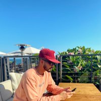 Sean (@ponzupapi) 's Twitter Profile