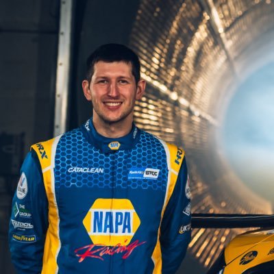 samosbornebtcc's profile picture. 🟡 @NAPARacingUK 🏆 @btcc