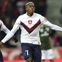 ً (@azzryxv2) 's Twitter Profile Photo