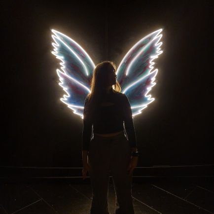 elena_2408's profile picture. A veces no soy yo, busco un disfraz mejor