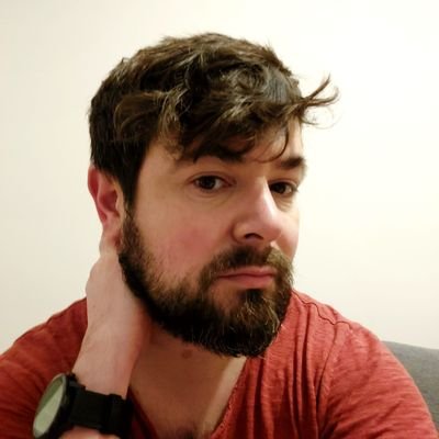 nuttyhill's profile picture. Loves sweets, Batman, rum and LUFC. Hates baked beans.