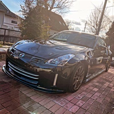 showta_Z33's profile picture. メインは後期Z33！！車好きよろしくです。無言フォロー失礼します。所有車両→Z33 RS6アバント(C7 4G) ジムニー Bandit250 ZZR400 GSX??? Instagram→https://t.co/n2JJPPSEL6