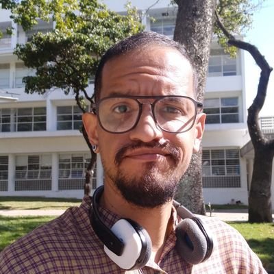 Another geek showing off his dick online...Groundbreaking
Emparejado 👨🏾🤝👨🏽, Gaymer, definitivamente NSFW
Antes @the_kinkybadger