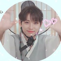 🐥Futene❄︎*°🐳🤍🩵(@felix_luv_stay) 's Twitter Profile Photo