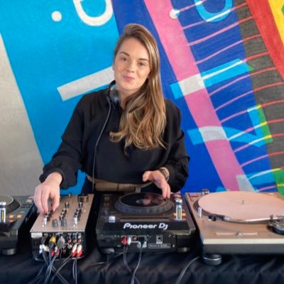 sarahjgoff's profile picture. Slave to the rave.