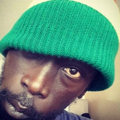 Ronny_Ron03's profile picture. Eccentric