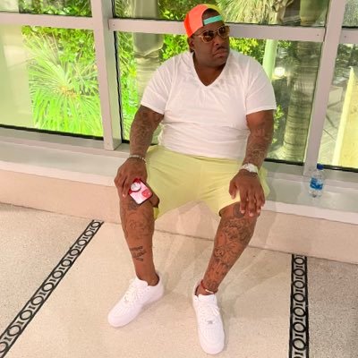 freemyguys1300's profile picture. 💯🙏🏾💰✨freedb