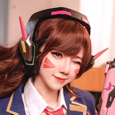 毎日の大ファン、サポーター、お気に入り
@iamdorasnow /
@baobao_821 /
@xiaoyukikowo /
神湊しお @konominato40
よしざわ すみれ 👑