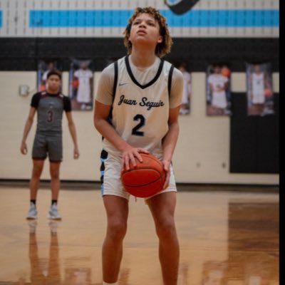 2024 6’1 PG | OnPoint Academy | 3.83 GPA | (785)819-1414 Makaen2hastings@gmail.com | RECRUITMENT 100% OPEN