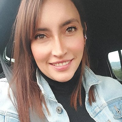 COMPLETAMENTE ENAMORADA DE DIOS, DE MI FAMILIA Y DE LA VIDA!!!