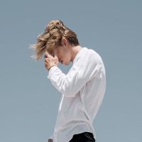 bella (@blqckthqrn) Twitter profile photo