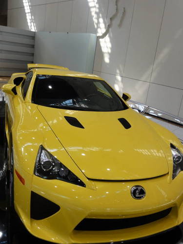 MotorDriveAsia's profile picture. From the makers of fine luxury cars through to the essential parts makers, MotorDrive Asia keeps you in the right lane for industry insight.