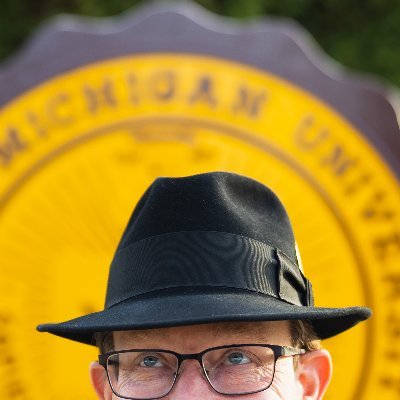 The official Twitter account for Dr. Bob Davies, 15th president of @cmuniversity. Fire Up Chips!