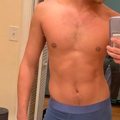 Artsy twink here for your pleasure. Love connection and the great outdoors.