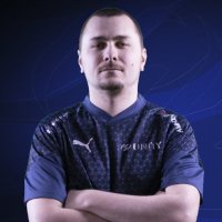 creZe (@creze__) 's Twitter Profile