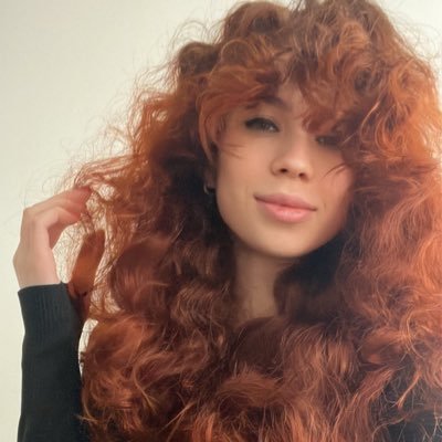 p0sh_t0tty's profile picture. stressed, depressed, but well dressed