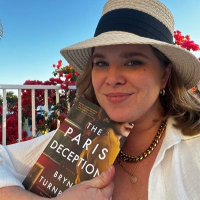 Bestselling author of THE WOMAN BEFORE WALLIS | THE LAST GRAND DUCHESS | THE PARIS DECEPTION | THE BERLIN APARTMENT (out today!) Repped by Kevan Lyon