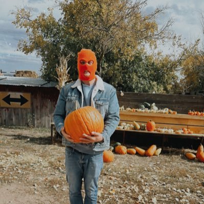 lean_sowry's profile picture. i play with electricity and build some things | 2nd year electrical apprentice | b.a. in cs from cu