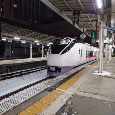 AB7fbAx5YZY09yL's profile picture. 