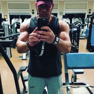 daveberg289's profile picture. 