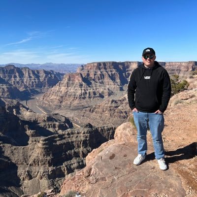 Jake_Connolly18's profile picture. Livin