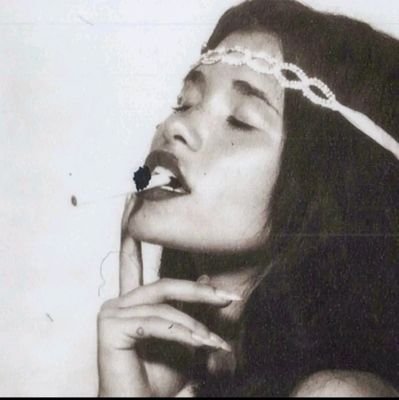 flwer_maria's profile picture. 